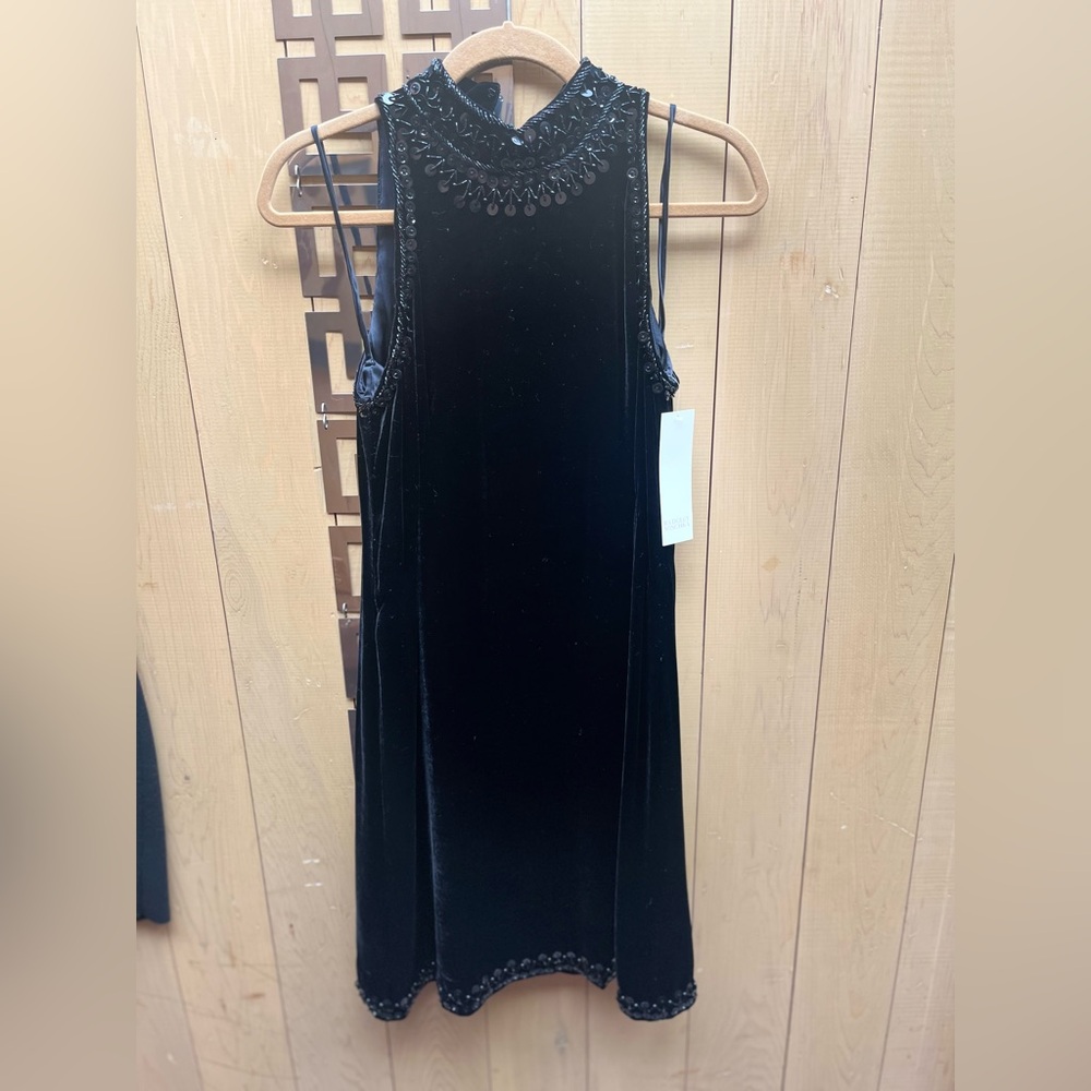 Badgley Mischka Velvet beaded sheath dress
